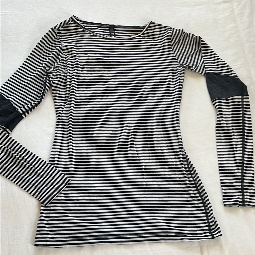 Lululemon Striped Black and White Women's top size 8